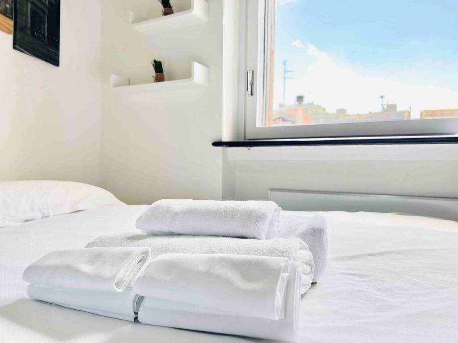 5 Min Walk To Duomo Petite Loft! Appartement
