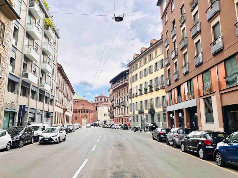 5 Min Walk To Duomo Petite Loft! Appartement *